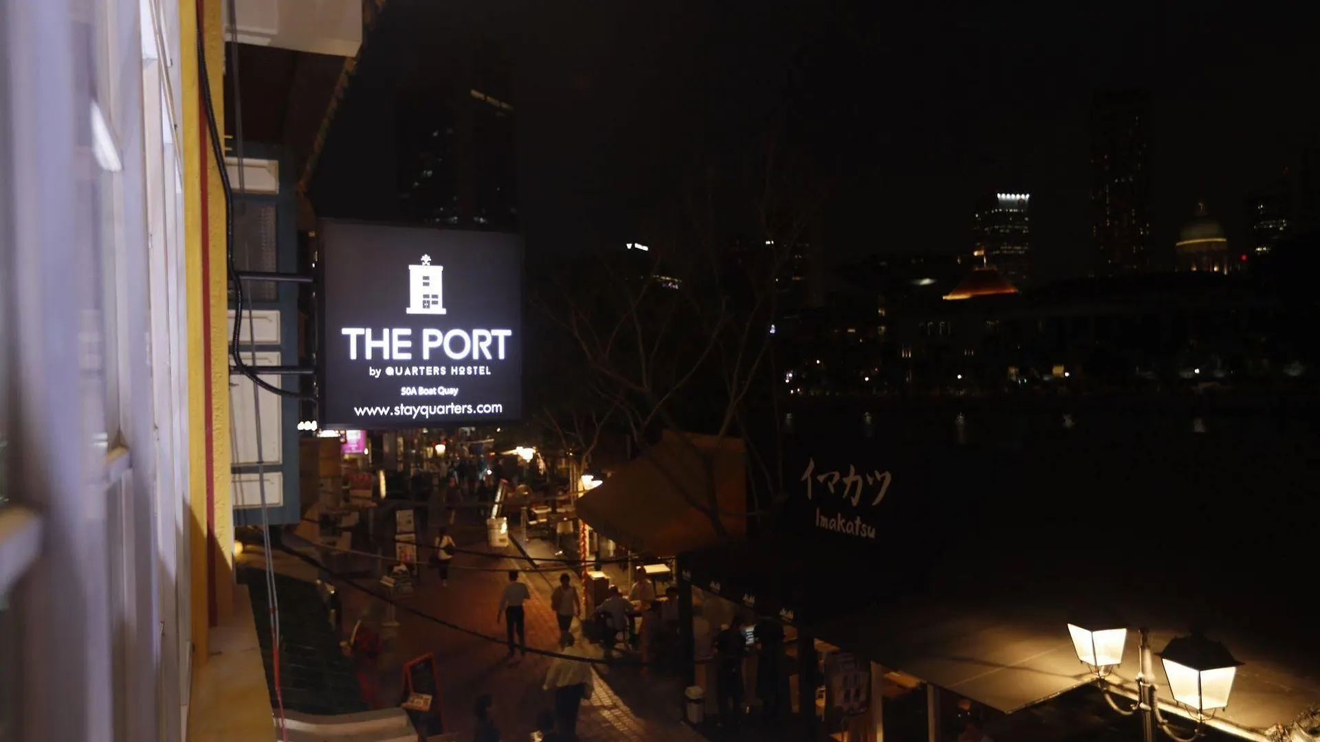 ** Capsule hotel Beat. Capsule Hostel @ Boat Quay Singapore