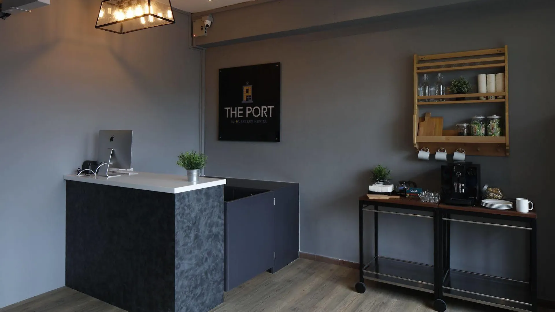 Beat. Capsule Hostel @ Boat Quay Singapore